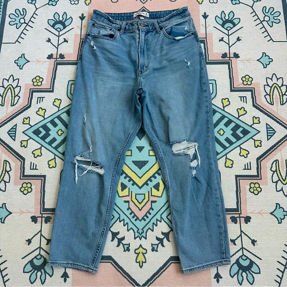 Abercrombie & Fitch Denim - Abercrombie & Fitch Stretch Ripped Curve Love The Mom High Rise Jeans